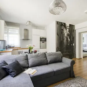 Europa22 Old Town Stare Niemasowość Quality Klasa Premium 24 Hour Bon Turystyczny Netflix Wifi Faktury Parking Apartament