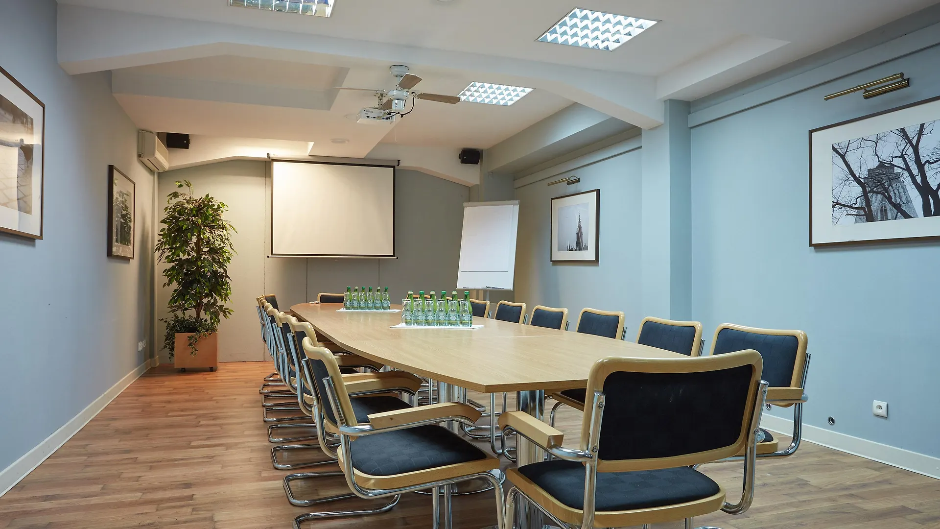 Hotel Batory Krakow 3*,  Poland